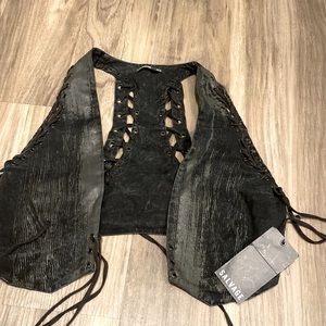 SALVAGE BLACK VEST NWT
